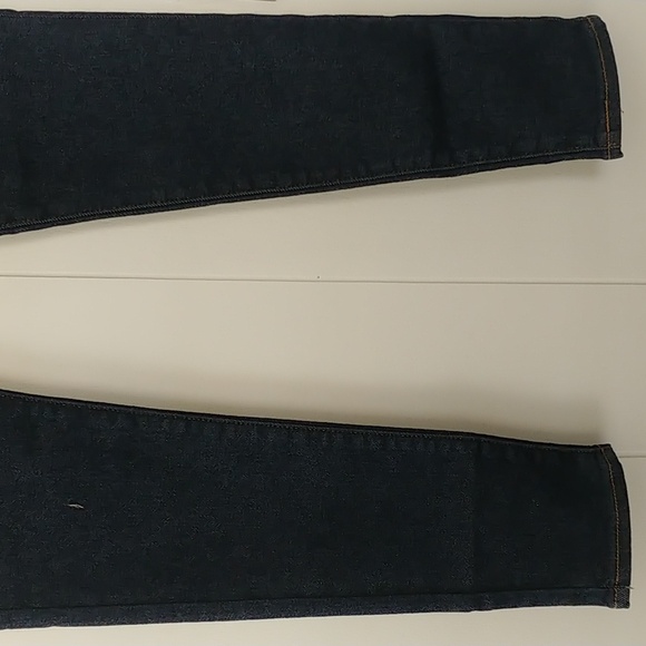 Levi's 721 High Rise Jeans - Picture 7 of 13